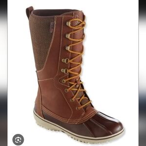 L.L.Bean Bar Harbor TEK 2.5 waterproof leather duck boots Size 8US